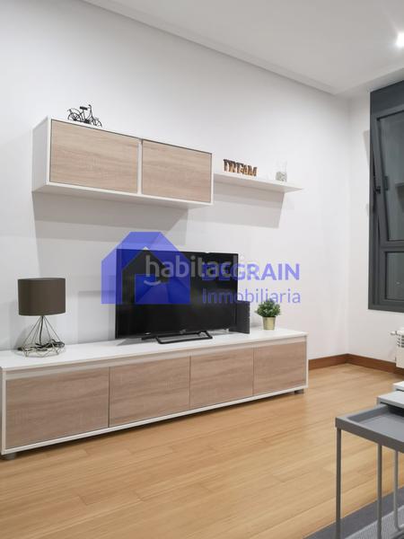 Foto f4cf703a-3180-422f-a744-9f9d4c8c75a9. Affitto appartamento con riscaldamento parcheggio in Oviedo