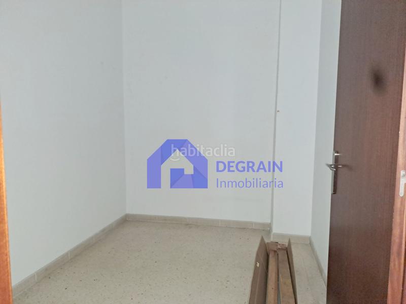 Foto aa70158f-f42c-46a8-aedf-ceb8d5d8f846. Alquiler local comercial alquiler de local en vallobin en Oviedo