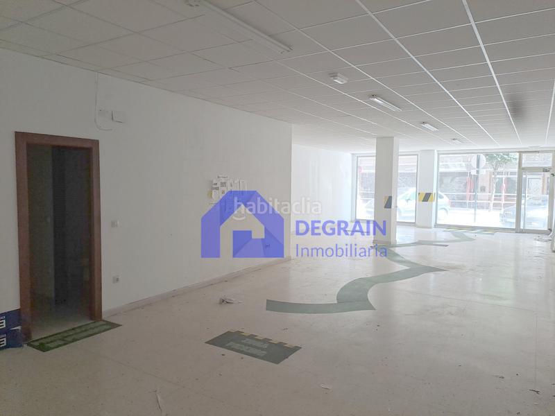 Foto d82b4e81-820e-45a6-8e09-95ab736d893f. Rent business premise in Vallobín Oviedo
