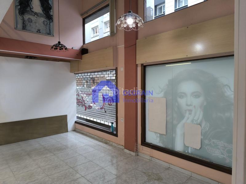 Foto 3bf1ea26-4714-4a66-89e6-92339769cd61. Lloguer local comercial a Llano Gijón