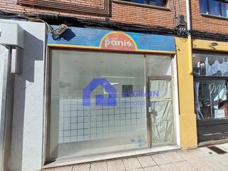 Lloguer Local Comercial  Oviedo - calle fernando alonso. Alquiler de local en el campillin