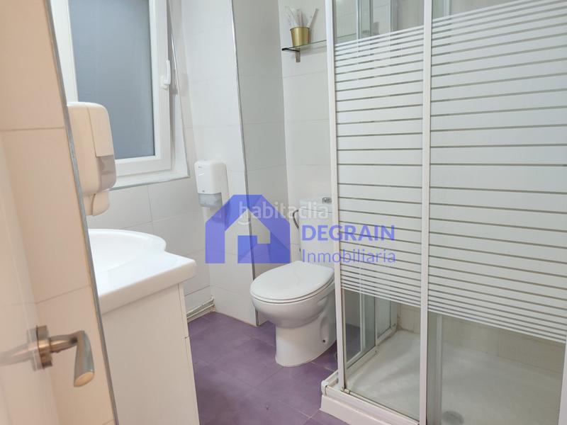 Foto a68b21f5-9327-460d-a5c6-511a54900884. Rent flat with heating in Salesas - Foncalada - Campoamor Oviedo