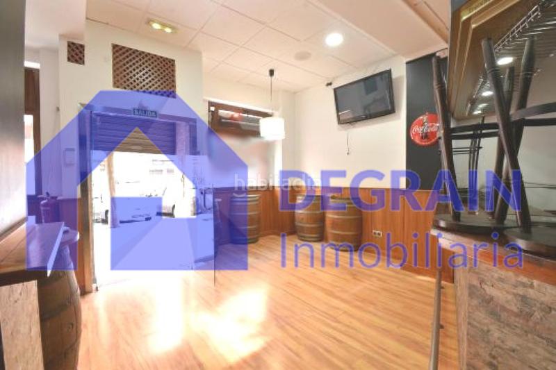 Foto 88da2c56-0860-4187-8733-dc60b0de2961. Alquiler local comercial local avenida de torrelavega. instalado con licencia en Oviedo