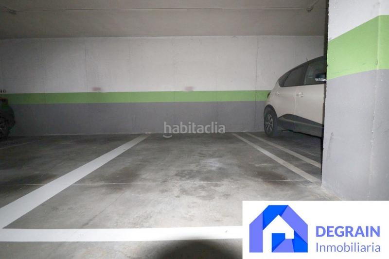 Foto 3152865d-1640-4309-bc30-dba0d954a64a. Aparcament cotxe a Montecerrao Oviedo
