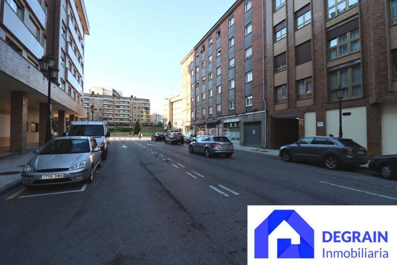 Foto e104df33-6275-47e2-af7b-307b69919a31. Aparcament cotxe a Montecerrao Oviedo