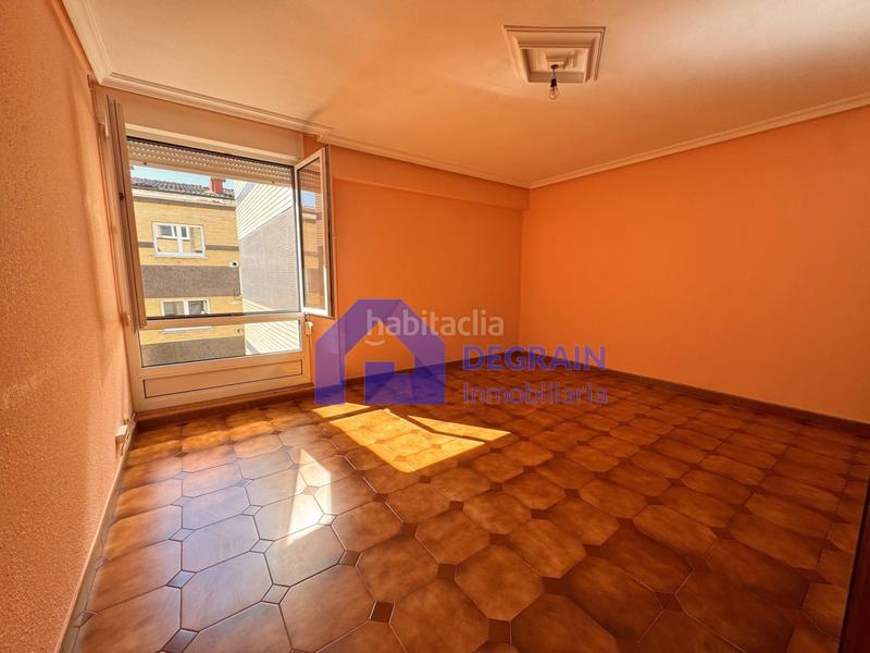 Foto 69bcfcbd-599e-4c5f-be2e-8bcf62f1b3e2. Appartamento con riscaldamento in Colloto Oviedo