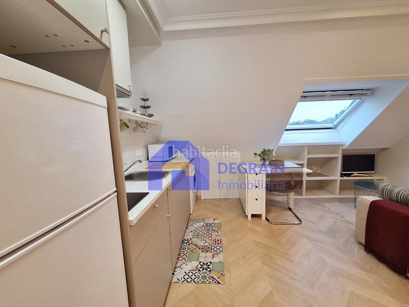 Foto 53230221-2e76-48d3-ba39-8e24b1cd23db. Miete etagenwohnung mit heizung in Milán - Pumarín Oviedo