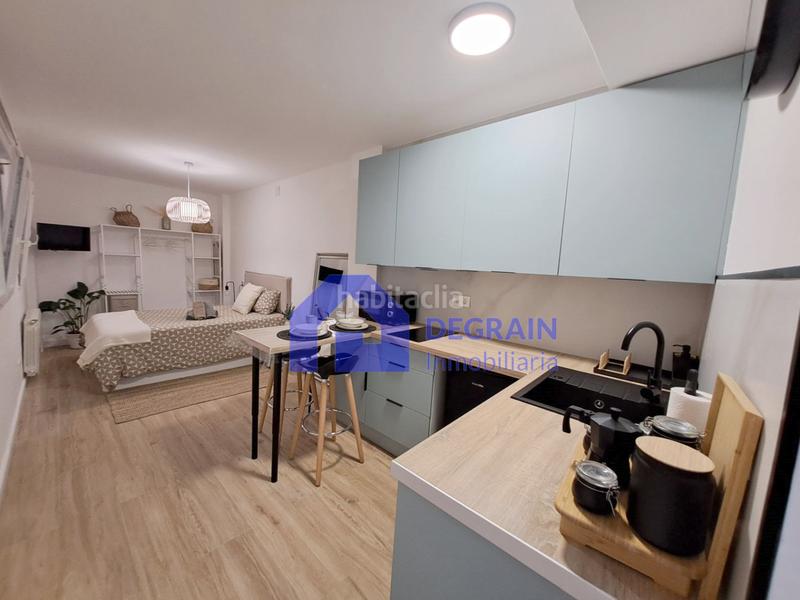 Foto 56faa289-ef3f-40f2-927b-69ffef08b26e. Piso ref. 9841. atención personalizada en el teléfono 684643991 venta de estudio zona parque de invierno rodeado de todos los servicios en Oviedo