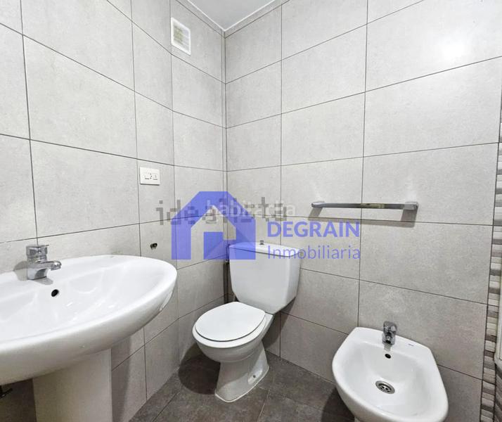 Foto 4ca462d4-17f1-4581-b55b-99fefba0f04f. Pis amb calefacció a la pola Siero Siero