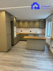 Pis  Oviedo - avenida de pumarin. Venta de piso avenida de pumarin tres dormitorios sin ascensor