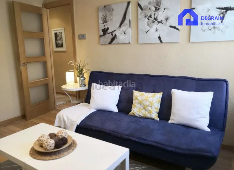 Foto 0c88488e-c9ed-4733-9284-418c4313a969. Rent flat with heating in Vallobín Oviedo