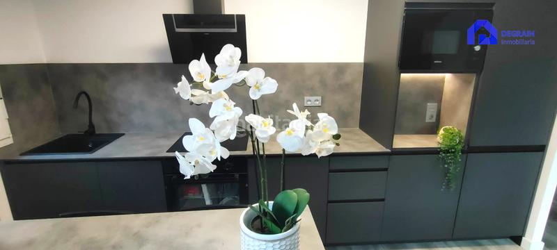 Foto ff0a0200-e9ff-43e6-ab5b-45b882e3b214. Appartement avec chauffage dans Salesas - Foncalada - Campoamor Oviedo