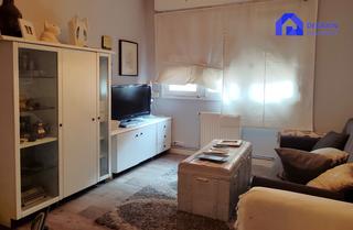 Pis  Oviedo - calle escultor navascues. Piso en venta en pumarin tres dormitorios sin ascensor
