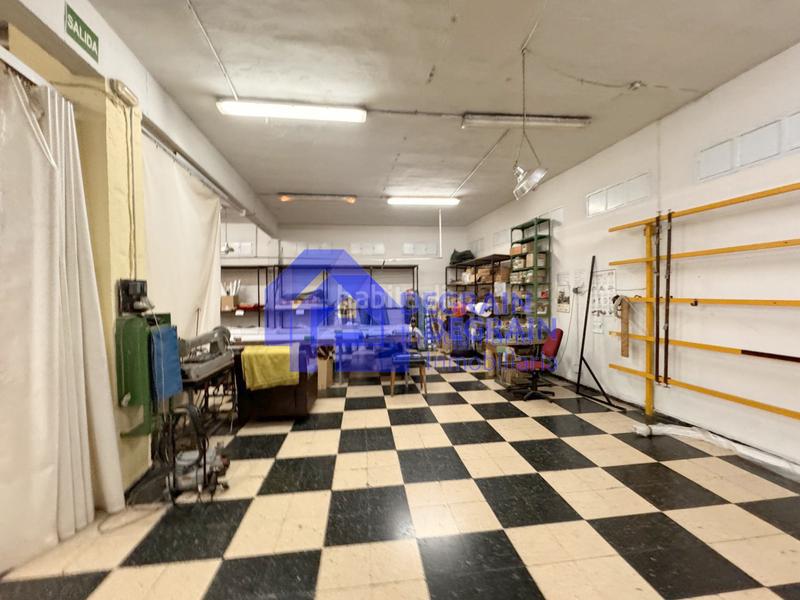 Foto cc57ef51-06a5-46d7-8c04-ac2d5d08c050. Locale commerciale in Masip Oviedo