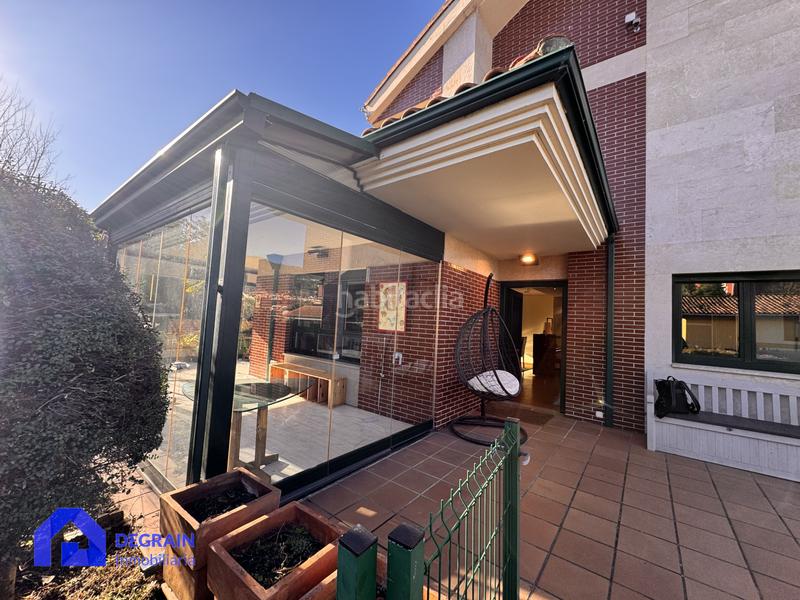 Foto e48dca0f-91d2-438f-beba-106258145ffa. Casa Olivares chalet independiente de lujo en Olivares Oviedo