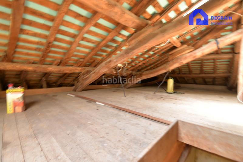 Foto 2e781f4c-f4f7-4b61-b688-65b360f08b2a. Haus mit heizung parking in Salas