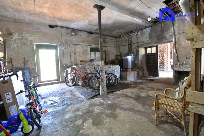 Foto 8b72f127-e4d7-4a6b-8719-3efdaf82d224. Haus mit heizung parking in Salas