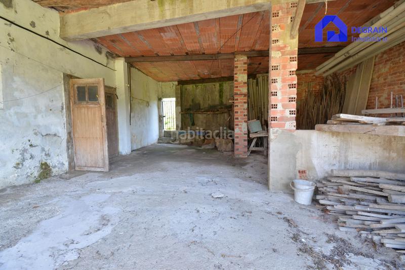 Foto 8e0f4f4e-c90f-4505-89e4-51033195610d. Haus mit heizung parking in Salas