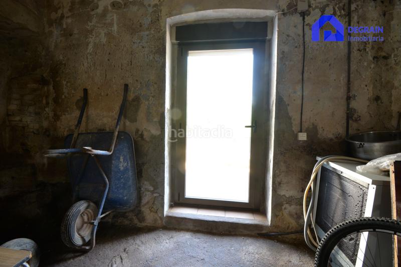 Foto a0a84d50-acee-4a81-9ee5-a53cff19dd28. Haus mit heizung parking in Salas