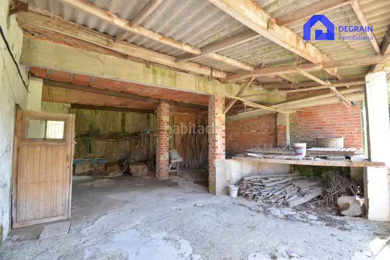 Foto aa9cff2f-7448-4530-90b3-6b955b400b91. Haus mit heizung parking in Salas