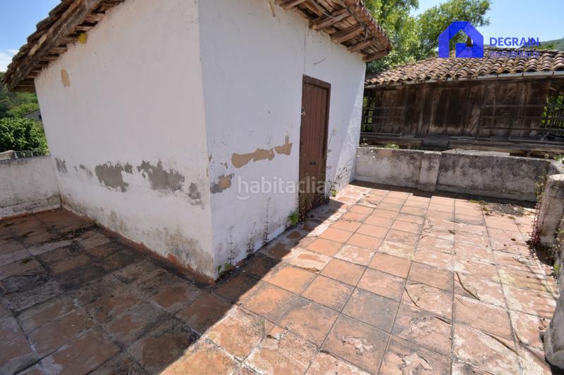 Foto acd6fcbd-efcb-4490-8407-70363971d4c1. Haus mit heizung parking in Salas