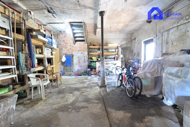 Foto b12faaef-1986-4691-83b9-03780a37814c. Haus mit heizung parking in Salas