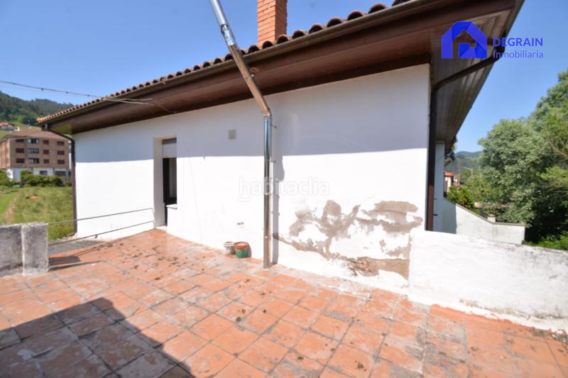 Foto d6f40eab-09cf-4a03-83c3-f44863030ac6. Haus mit heizung parking in Salas