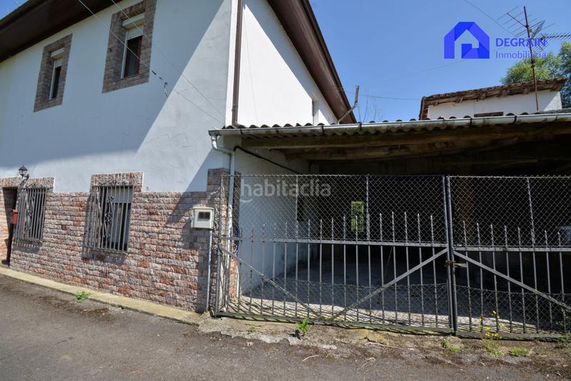 Foto ddba1dac-29e4-4fee-af56-e0e88a33c211. Haus mit heizung parking in Salas