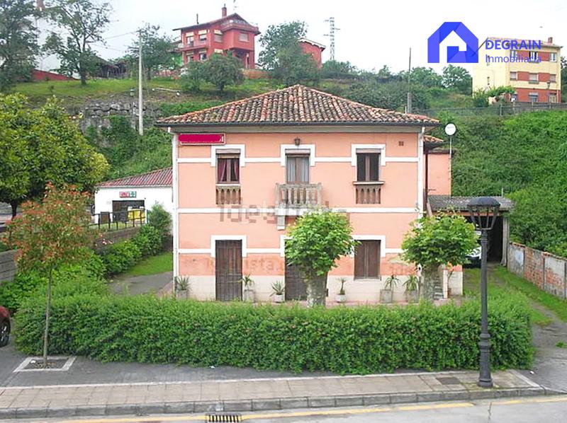Foto a4acfbd3-e134-4a0f-8892-00db3d257460. Casa con parcheggio in Ribera de Arriba