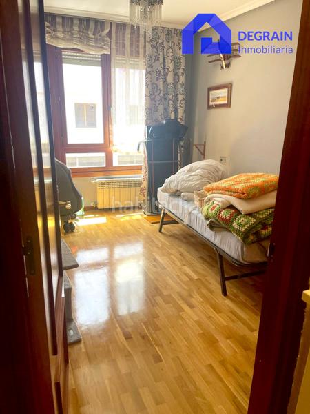 Foto a6b26424-67bb-43af-bede-57b7edc0e815. Location appartement dans Olivares Oviedo