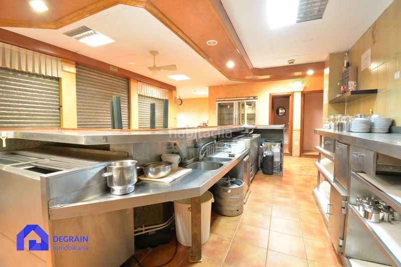 Foto 1a724d7c-2b24-4c56-b4b6-cb5956bb10d4. Local comercial a Salas