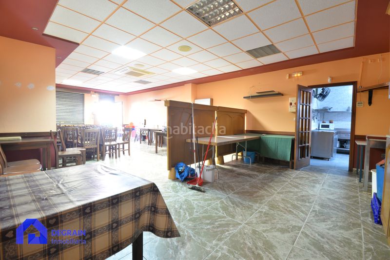 Foto 47f89271-594d-4e81-b1b8-2eaa79ea4b97. Local comercial a Salas