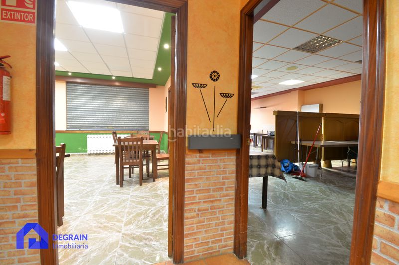 Foto 8e6291be-70f8-423b-a0b2-c23a265b4b2f. Local comercial a Salas