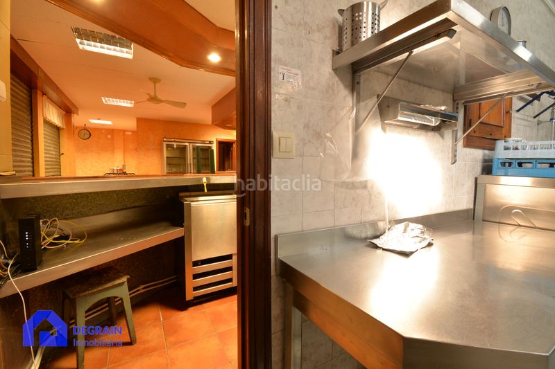 Foto b82cc18a-44c8-4618-805e-12e00a24adb8. Local comercial a Salas
