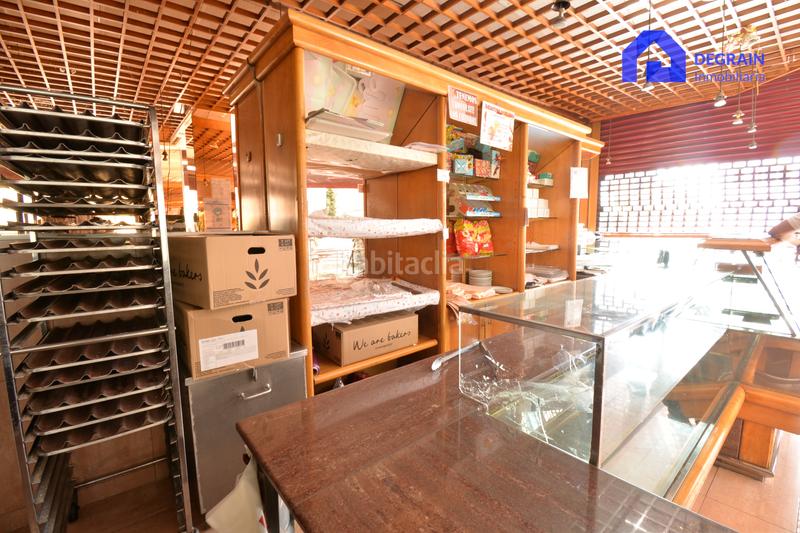 Foto 1cb44232-19cc-41d9-bb39-9aad86cc10b8. Rent business premise in Teatinos - Los Prados Oviedo