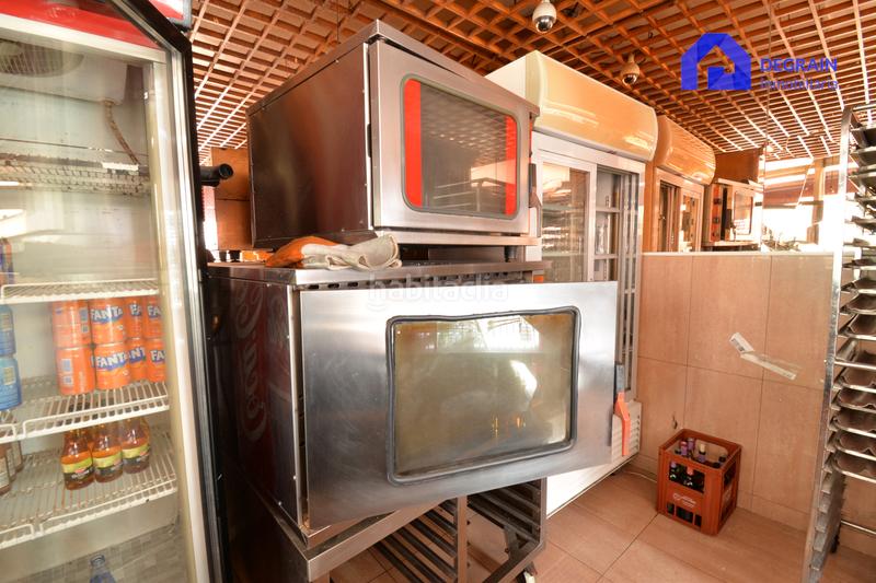 Foto 2ae54d7f-f5fa-412d-a177-e124b1fd8cb9. Rent business premise in Teatinos - Los Prados Oviedo