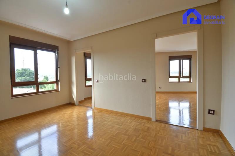Foto cb356998-1405-4e10-818d-a06256b46da1. Piso  en venta en posada de llanera. en Lugones Siero