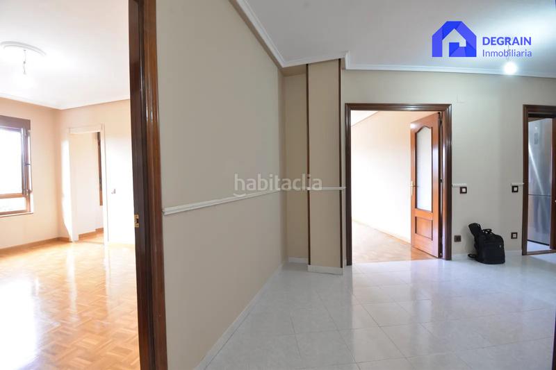 Foto d9dfb244-bc2a-4736-864e-7616fadc7649. Piso  en venta en posada de llanera. en Lugones Siero