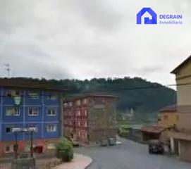 Pis  Trubia - coronel baeza. Piso en venta en trubia.