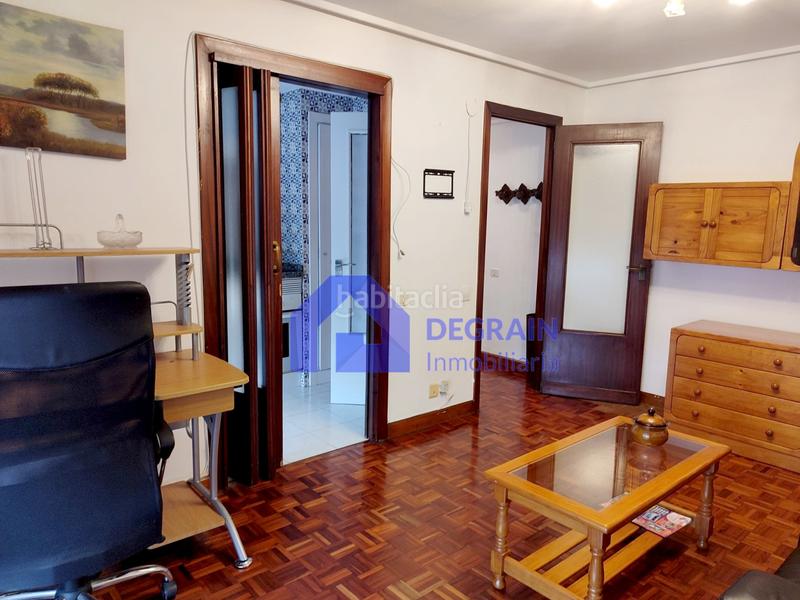 Foto 8b5377fa-d840-4cb5-8c91-41381b0fce74. Alquiler piso apartamento amueblado en el centro en Oviedo