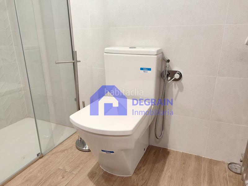 Foto bf26e35a-3c6d-4929-8db6-ef44a2936223. Alquiler piso apartamento amueblado en el centro en Oviedo
