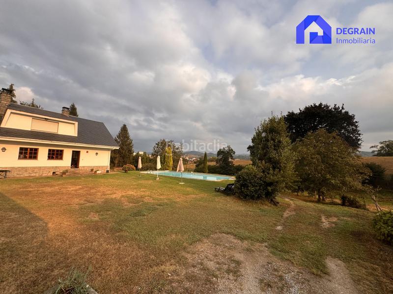 Foto ad3a9e59-b6fb-4fb9-af3f-84567580bc65. Casa chalet independiente con pisicna en pola . en Siero