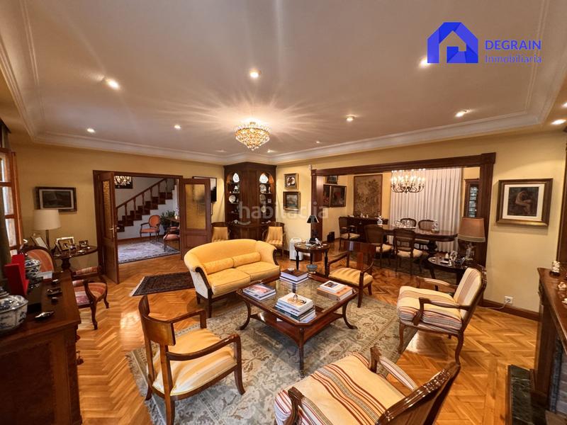 Foto cc1d9a44-69bd-4ac2-8194-66da794aa62b. Casa chalet independiente con pisicna en pola . en Siero