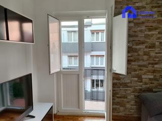 Etagenwohnung in Oviedo - CALLE CAVEDA