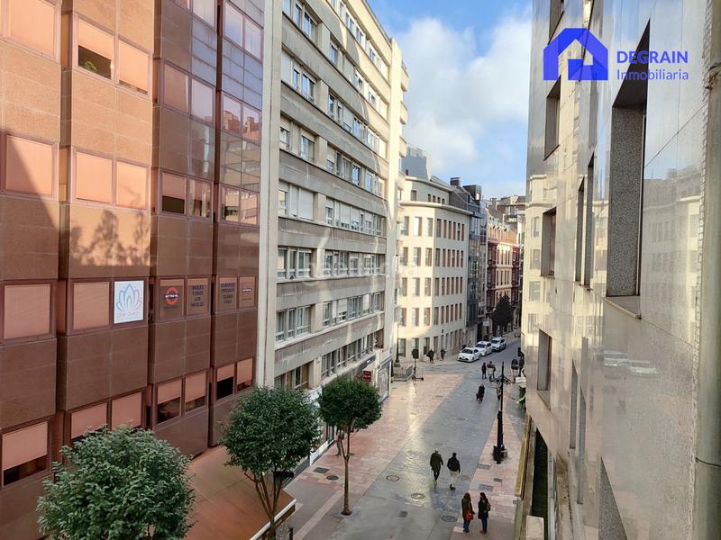 Foto df6e66b8-d8b5-4af9-98f7-bd2e2d83d4e5. Lloguer edifici a Salesas - Foncalada - Campoamor Oviedo