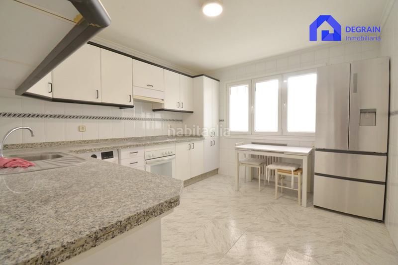 Foto 895d74b7-1293-4007-a12f-884a0aeb1199. Miete etagenwohnung mit heizung in Parque San Francisco - Uría Oviedo