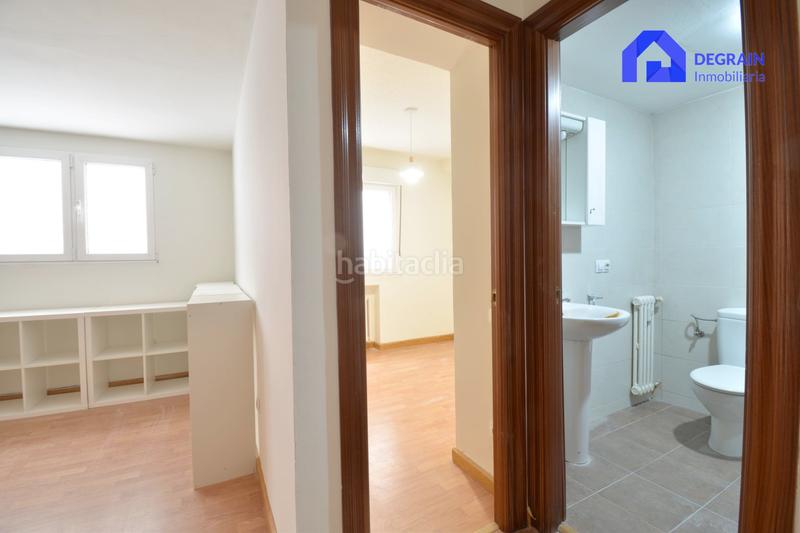 Foto 14ec15c4-102c-44fe-9911-c5650164b540. Rent flat with heating in Parque San Francisco - Uría Oviedo