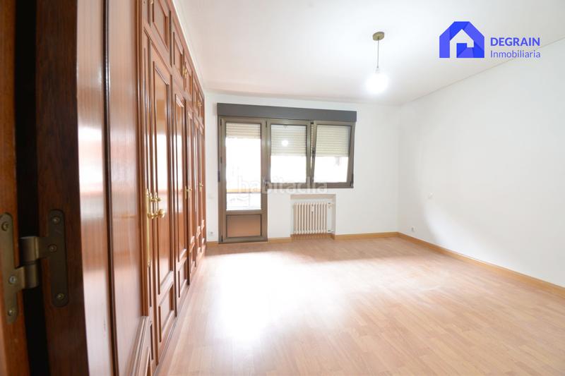 Foto 559852e0-6a83-4772-893f-6d69b14fba6c. Rent flat with heating in Parque San Francisco - Uría Oviedo