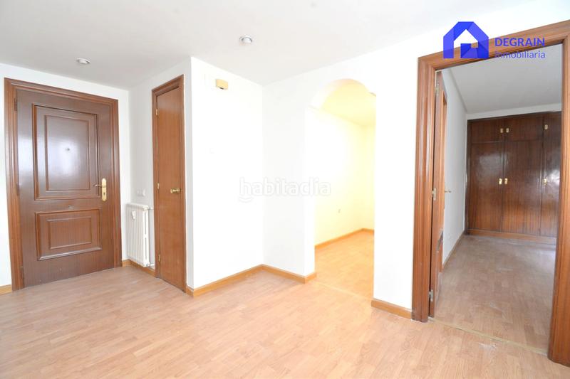 Foto 607aa1d0-4543-4159-a78c-6ede5349588d. Rent flat with heating in Parque San Francisco - Uría Oviedo