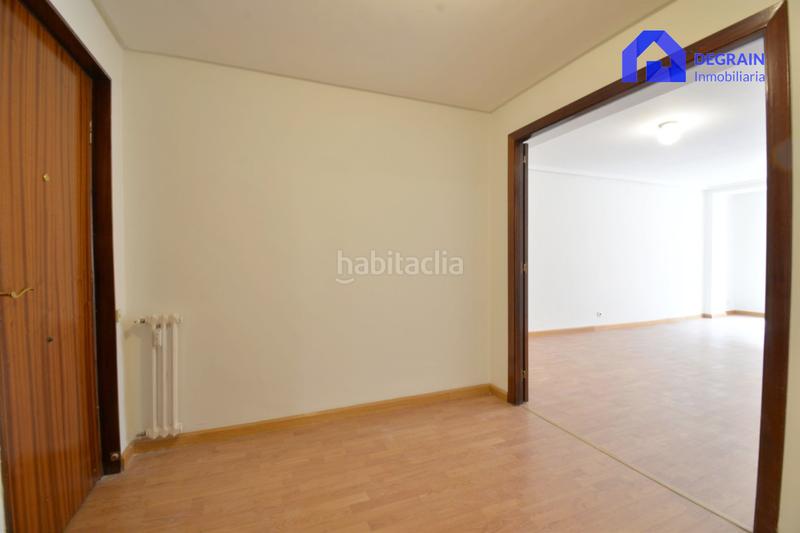 Foto 87fa9e02-5f9f-42d0-a2ed-225d9c90ea49. Rent flat with heating in Parque San Francisco - Uría Oviedo